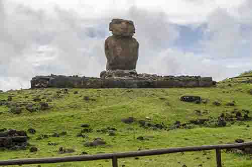 157 - Chile - isla de Rapa Nui o Pascua - Anakena - Ahu Ature Huki